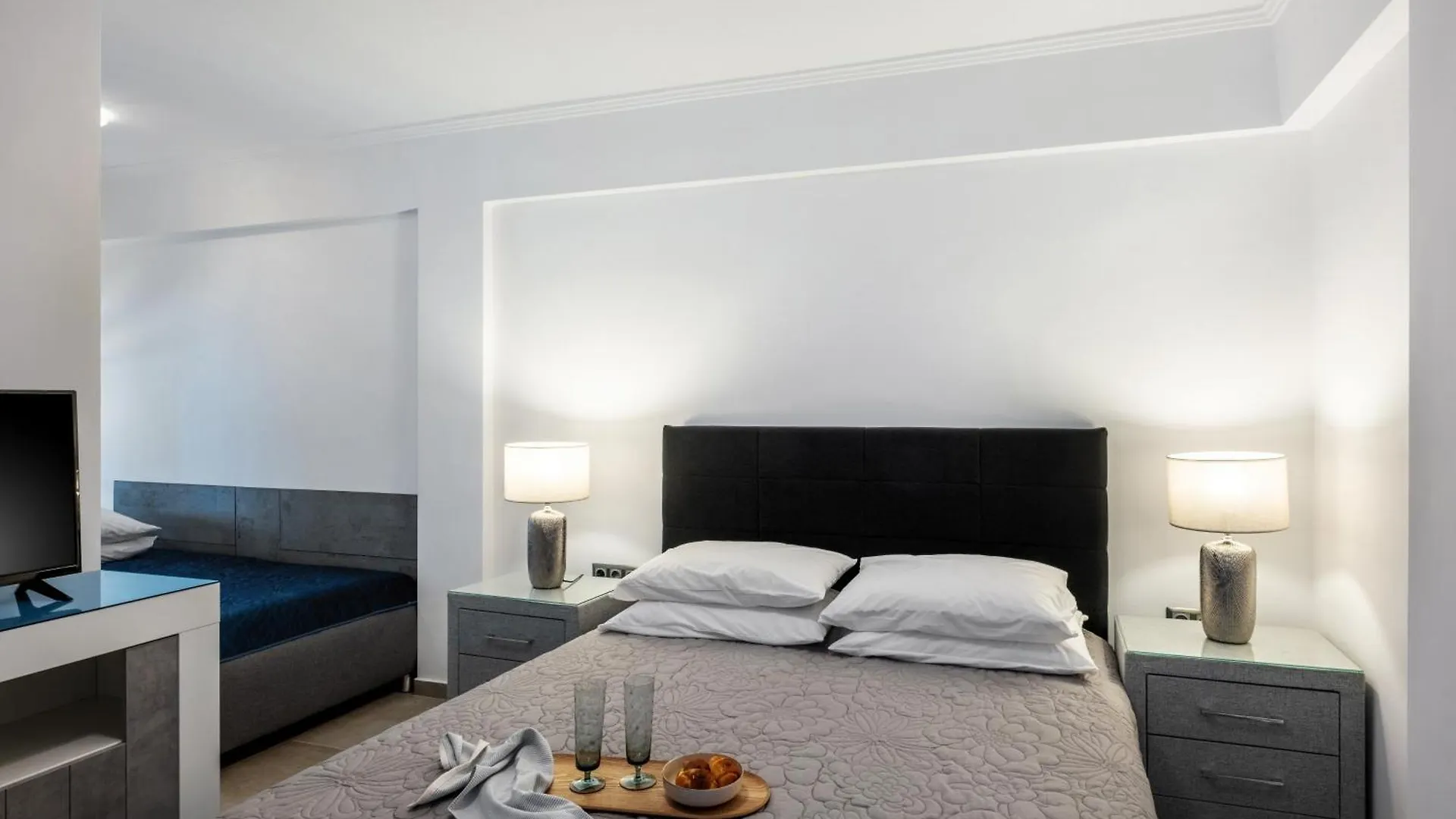 Gng Apartments By Rentalspro - Nea Flogita Halkidiki